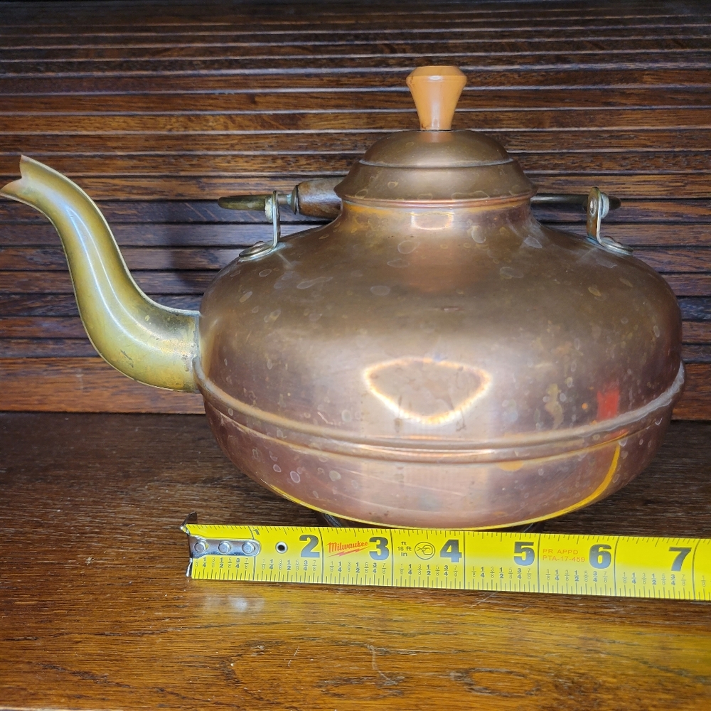 Copper kettle - Picture 11 of 12